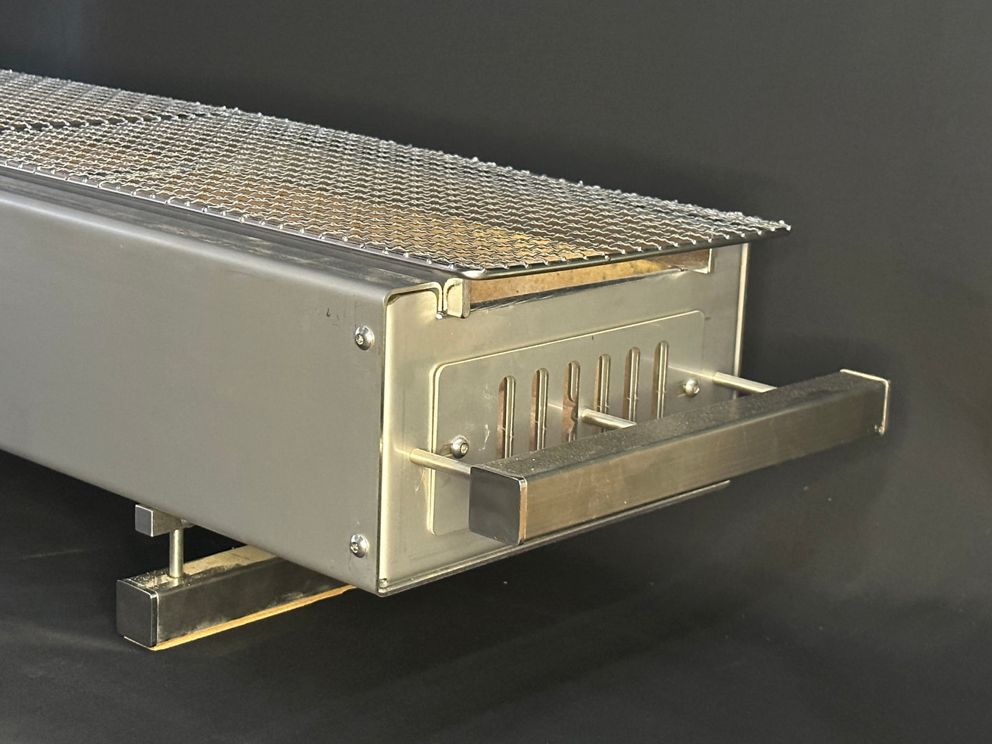 Hibachi Tabo Commercial Grill - with Yakitori Rail, 3 Mesh Grills and Stainless Steel Scoop